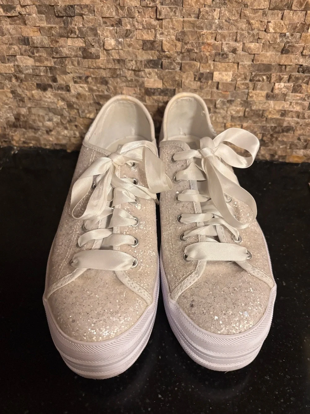 kate spade / keds Glitter Platform Sneakers Ivory Sparkle - like new